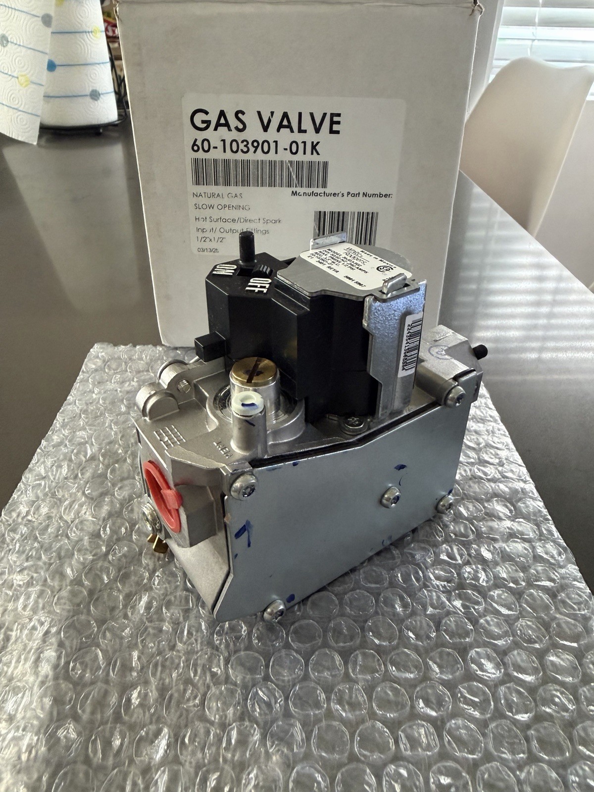36J23502 – White Rodgers Furnace Gas Valve with LP Kit Single Stage 24 Volt