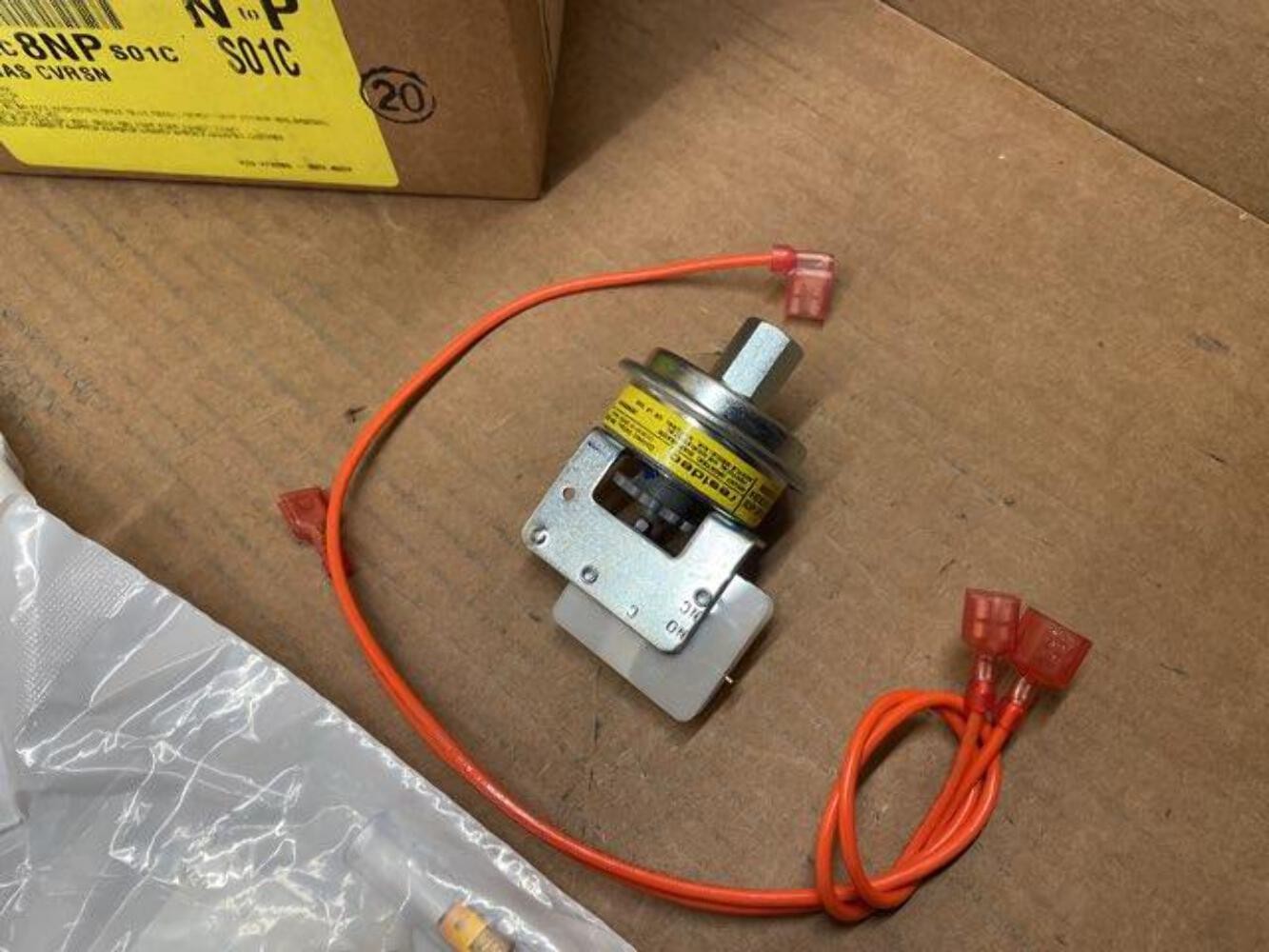 Carrier CEAGAGC8NPS01C Natural Gas to Propane Gas Conversion Kit for (80%)