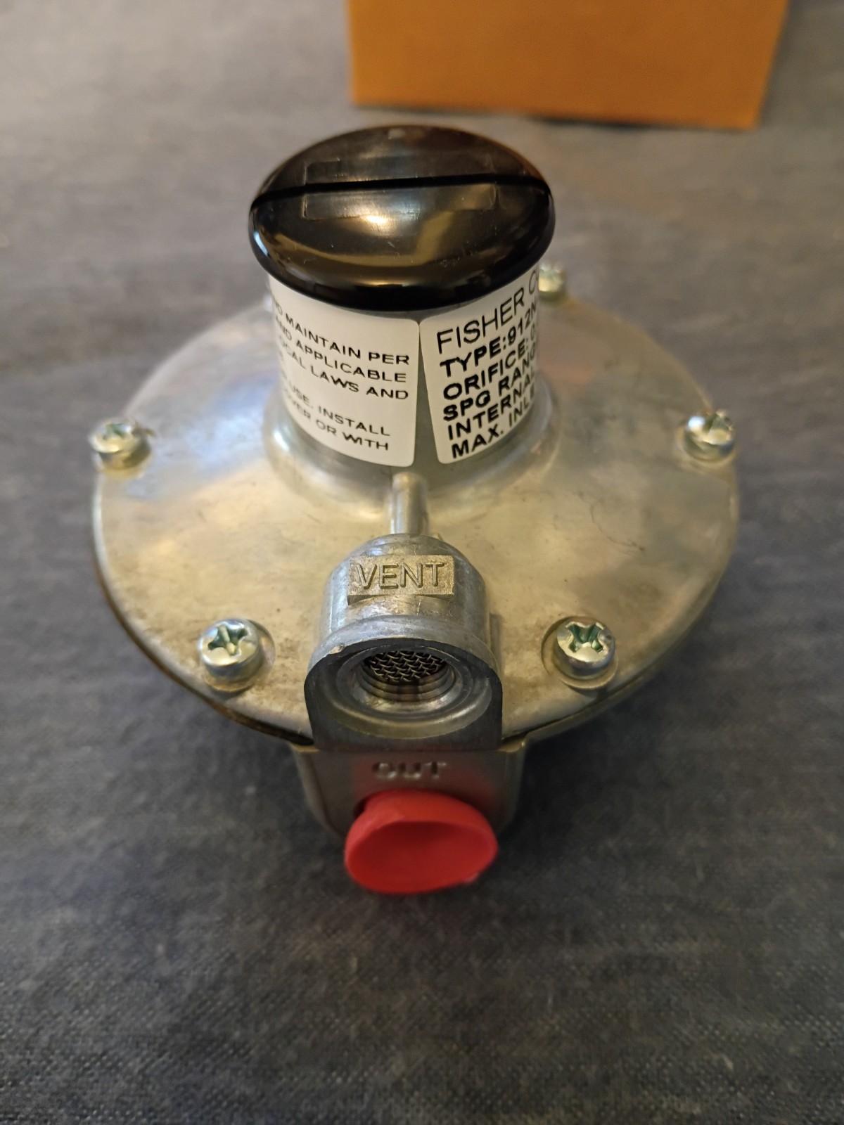 FISHER CONTROLS GAS REGULATOR 912N-194 NEW IN BOX