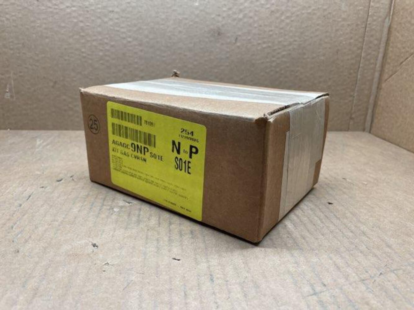 Carrier CEAGAGC9NPS01E Natural Gas to Propane Gas Conversion Kit for (90%+)